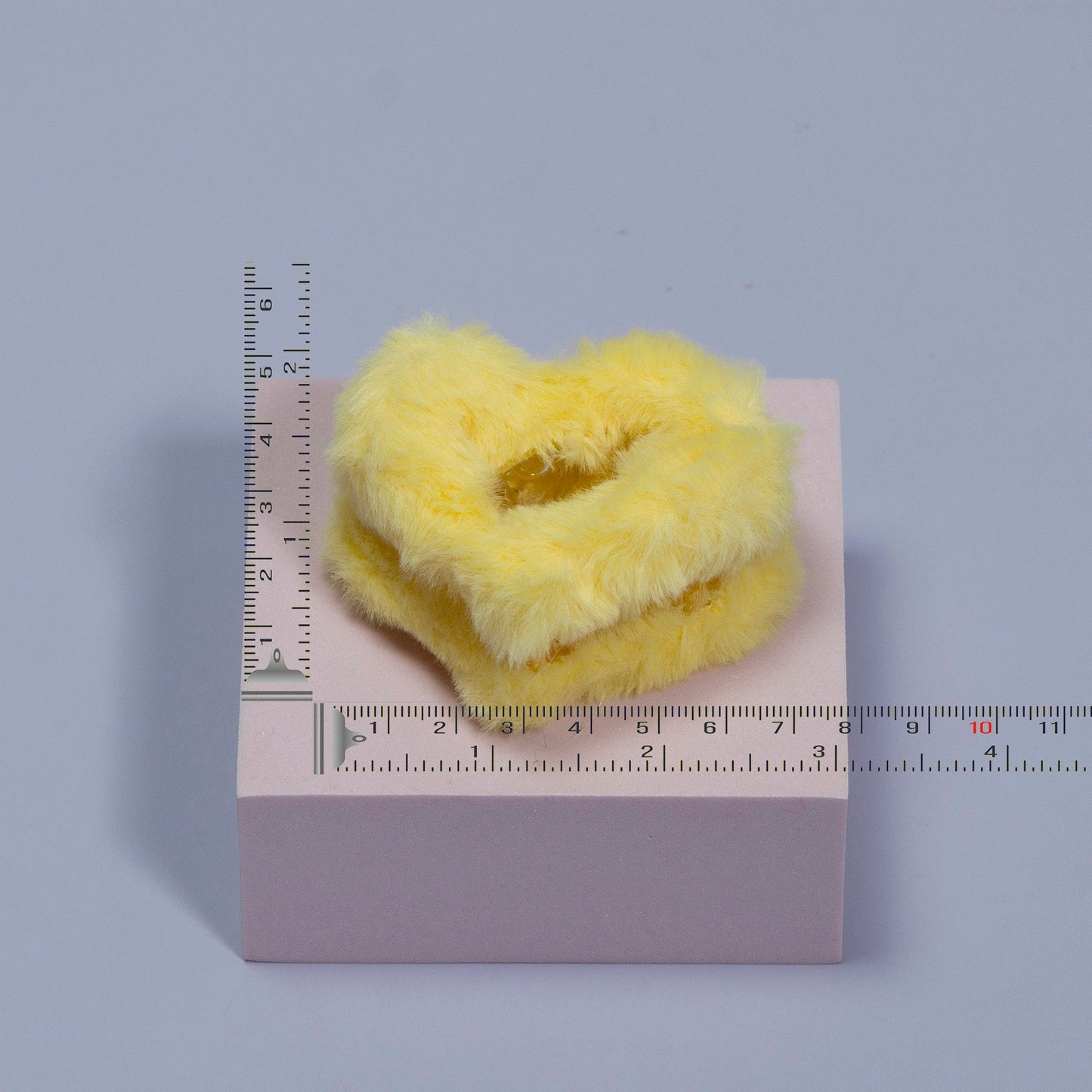 Heart Shape Fur Hair Claw (12Pcs) - UBKWS1098