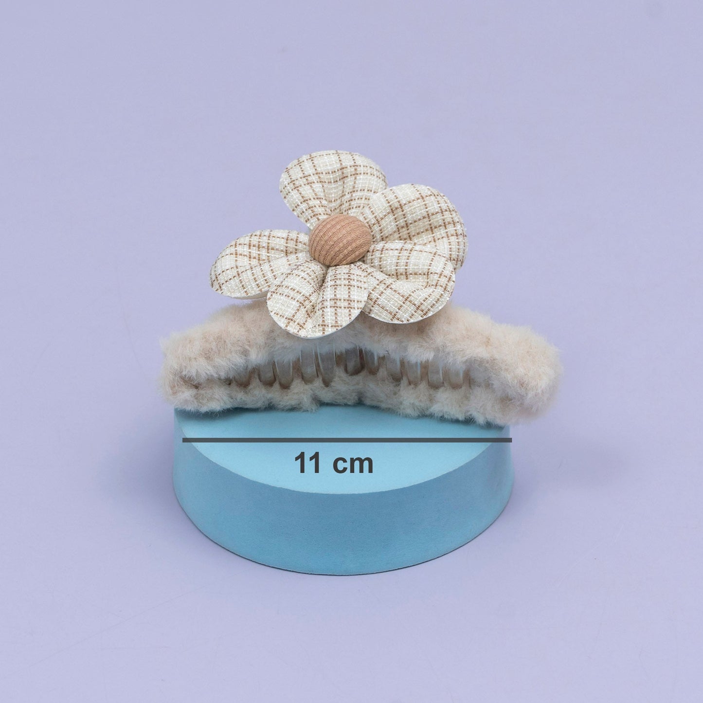 Fur Daisy Hair Claw (1Dz) - UBKWS2551