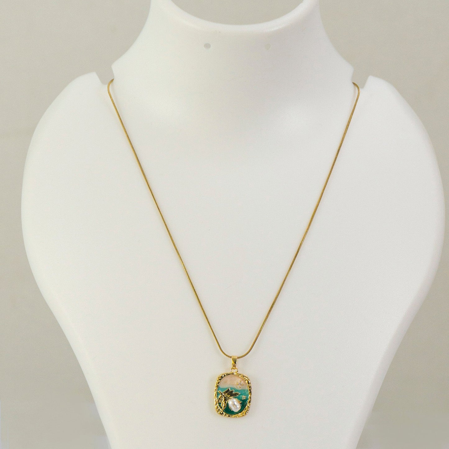 Anti tarnish Pendant Necklace - UBK3193