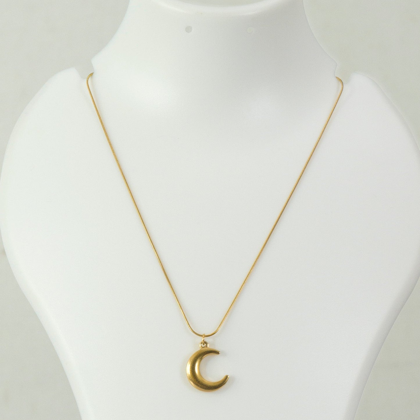 Anti tarnish Pendant Necklace - UBK3255