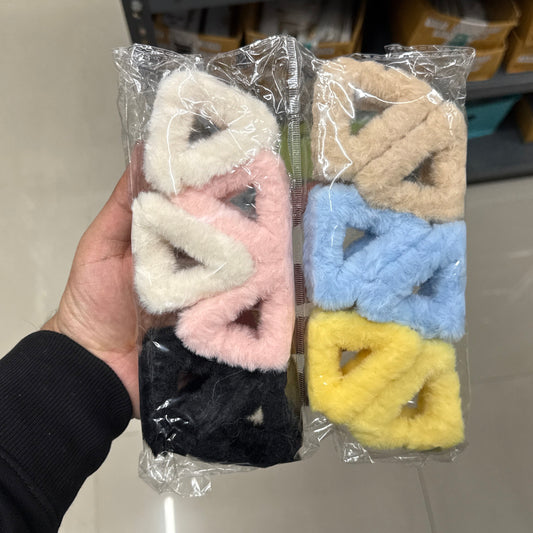 Triangle Fur Hair Claw (12Pcs) - UBKWS1099