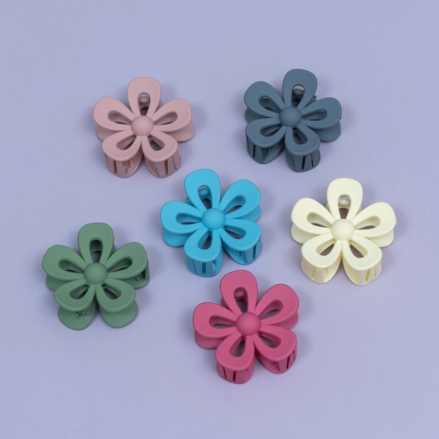 Matte Daisy Hair Claw (1Dz) - UBKWS2420