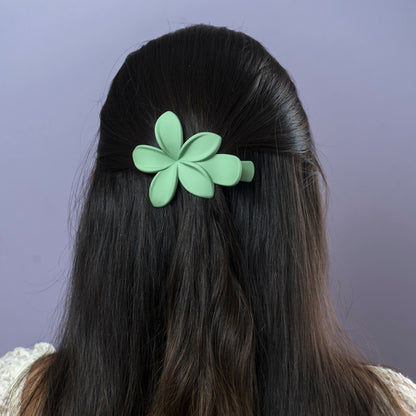 Matte Floral Hair Claw (1Dz) - UBKWS2421