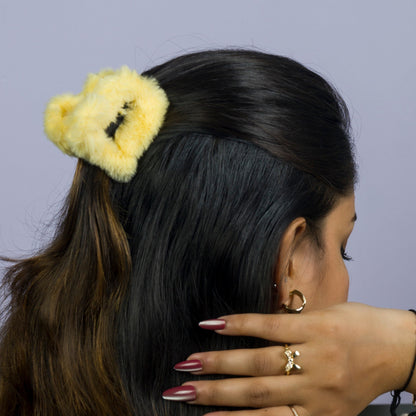 Heart Shape Fur Hair Claw (12Pcs) - UBKWS1098