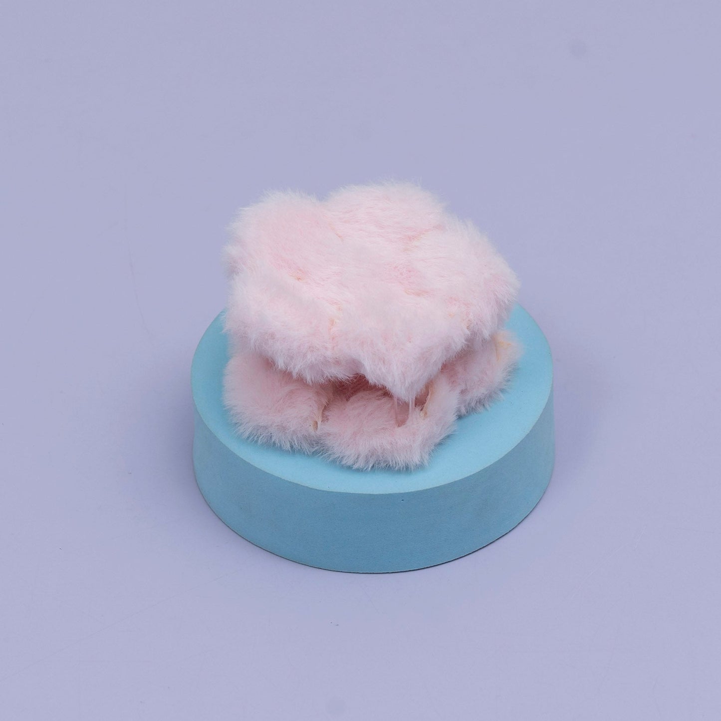 Fur Mini Flower Hair Claw – UBK2354