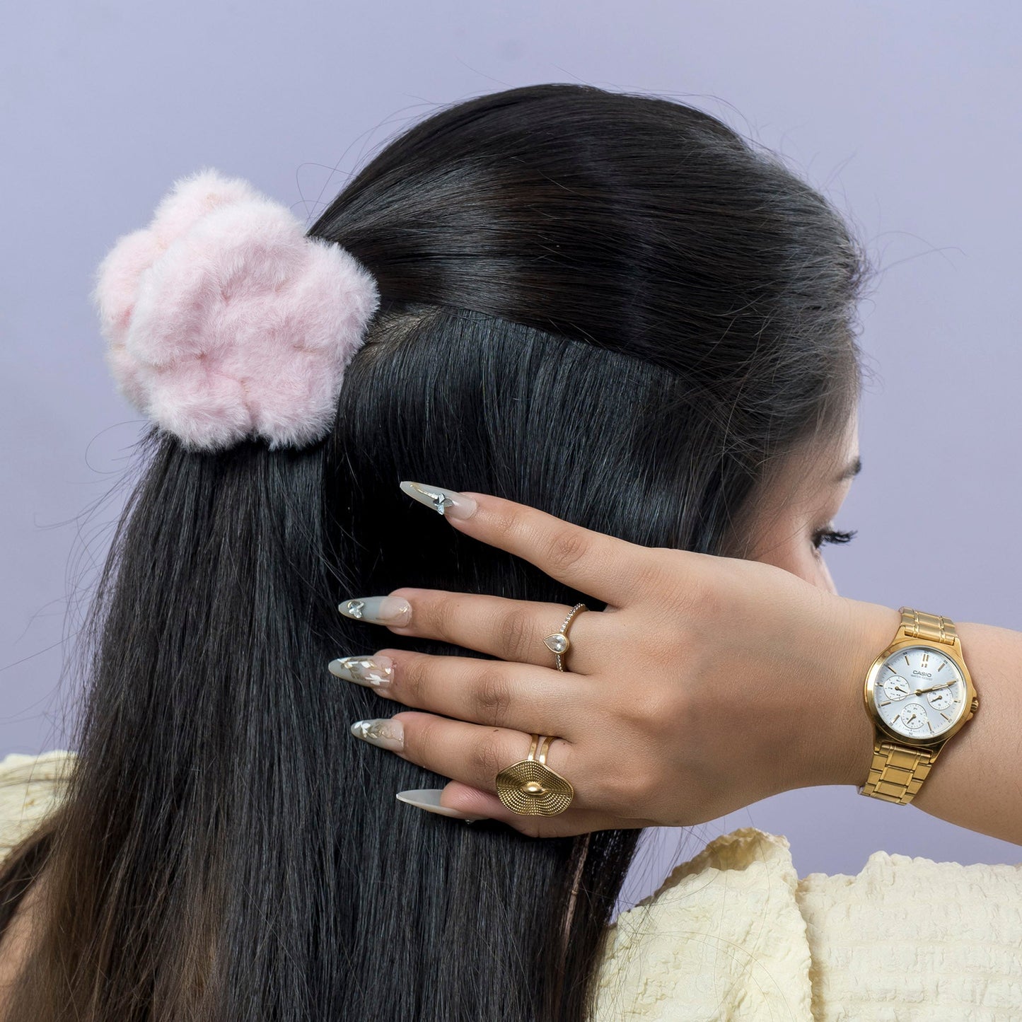 Fur Mini Flower Hair Claw – UBK2354