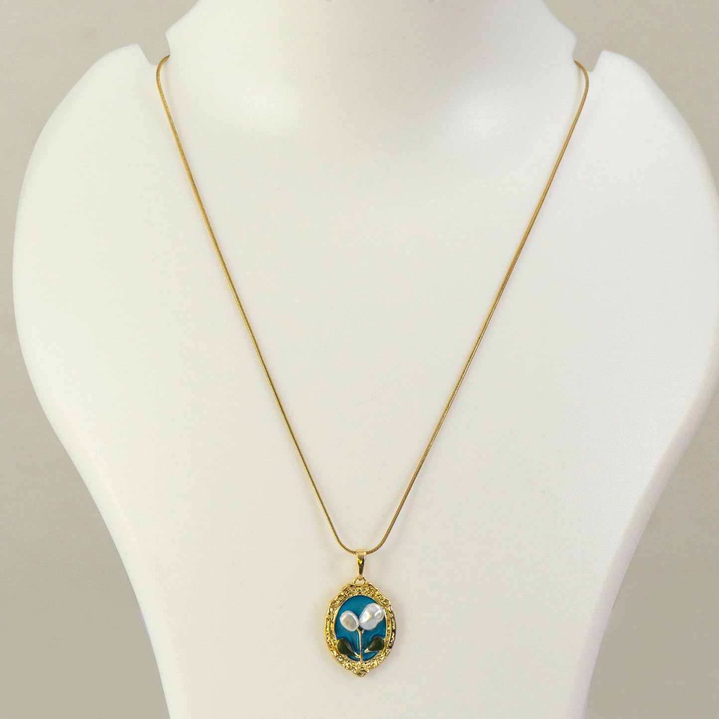 Anti tarnish Pendant Necklace  - UBK3186
