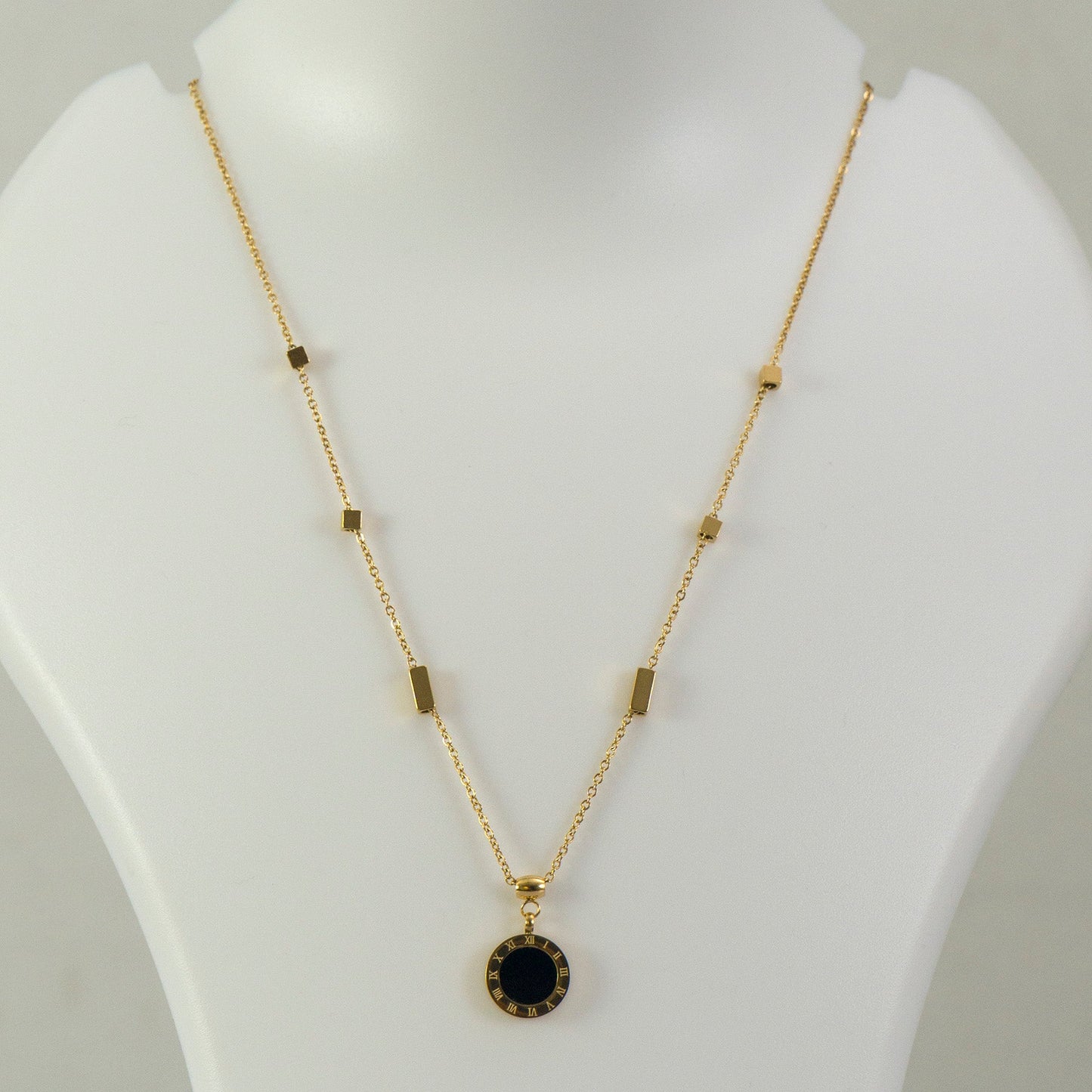 Anti tarnish Pendant Necklace  - UBK3234