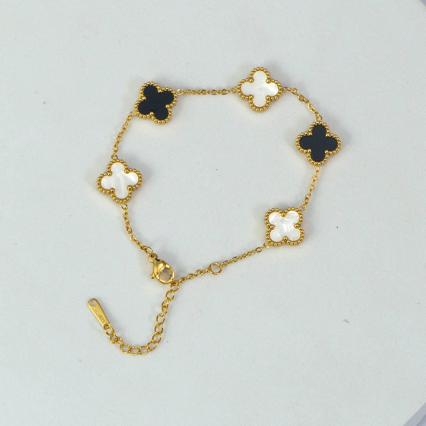 Anti tarnish Bracelet - UBK3263