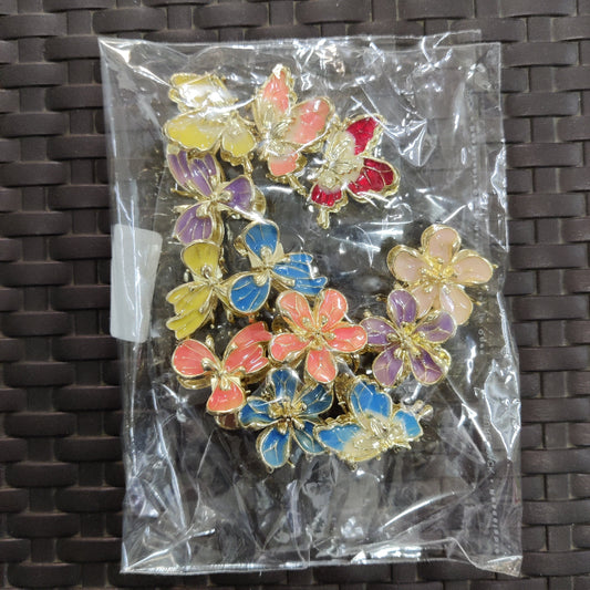 Mini Butterfly & Floral Metal Hair Claw (1Dz) – UBKWS2713