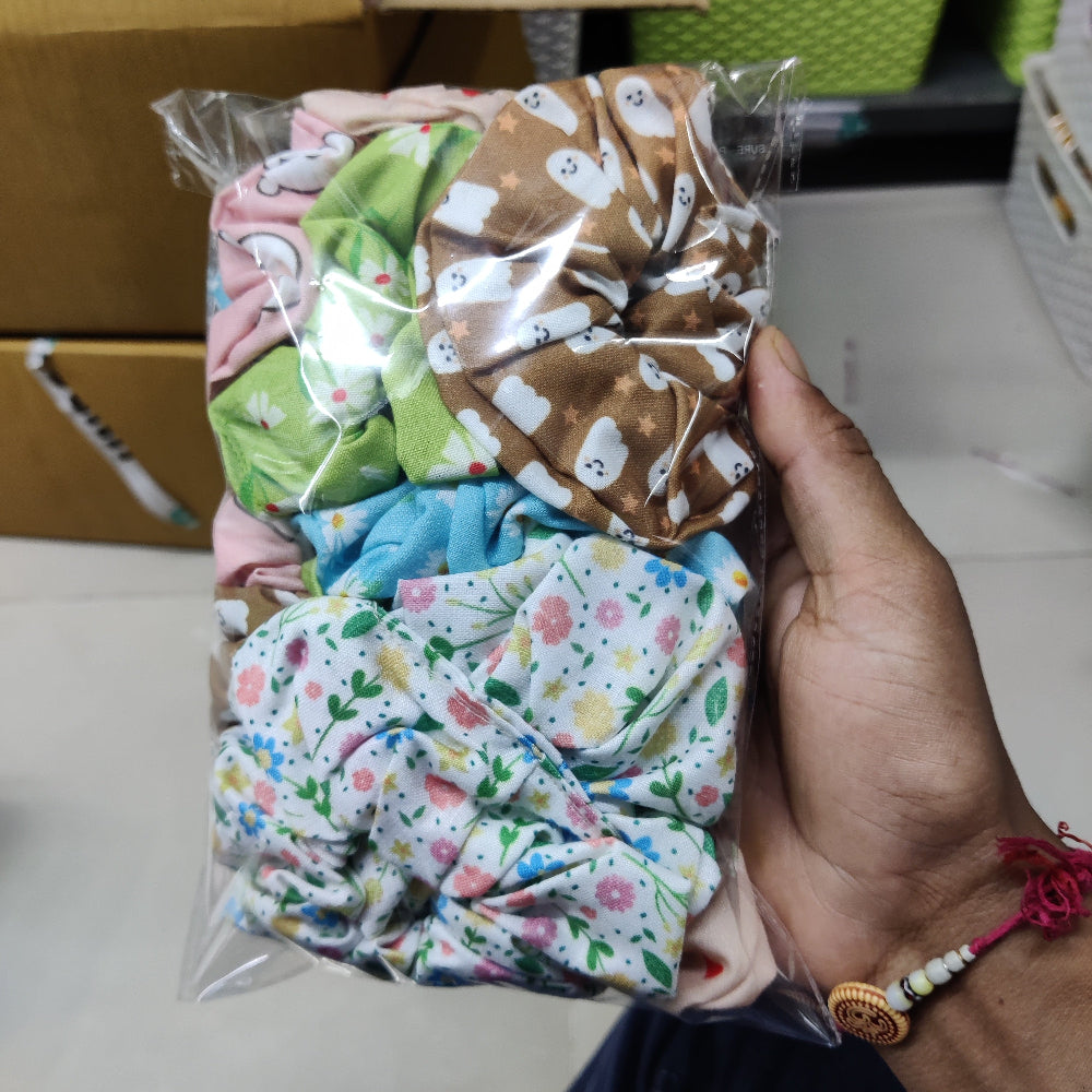 🇮🇳♥️ Hand made Printed Scrunchies Set (1Dz) – UBKWS2716