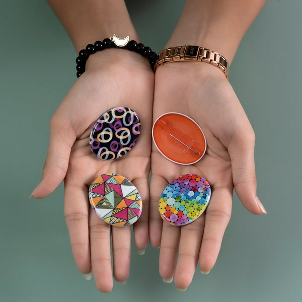 Honey Printed brooches (Pack of 12) - UBKWS467