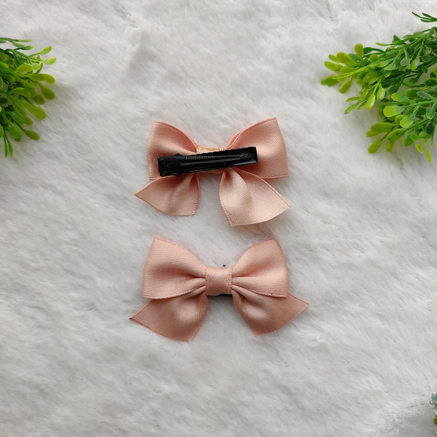 Bow Shaped Alligator pin ( Pack of 12 ) - UBKWS36